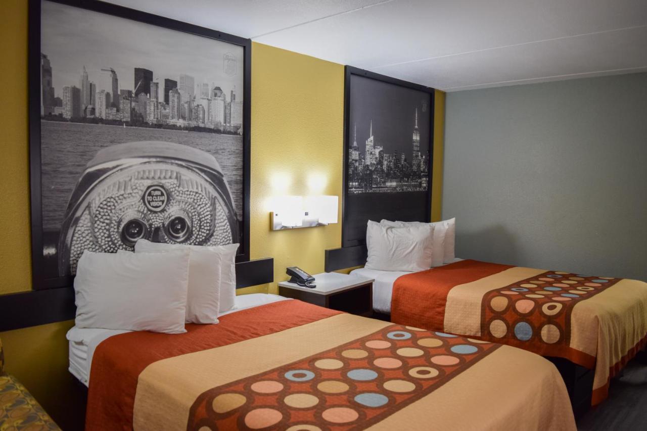 Super 8 Downtown Raleigh Motel Eksteriør bilde