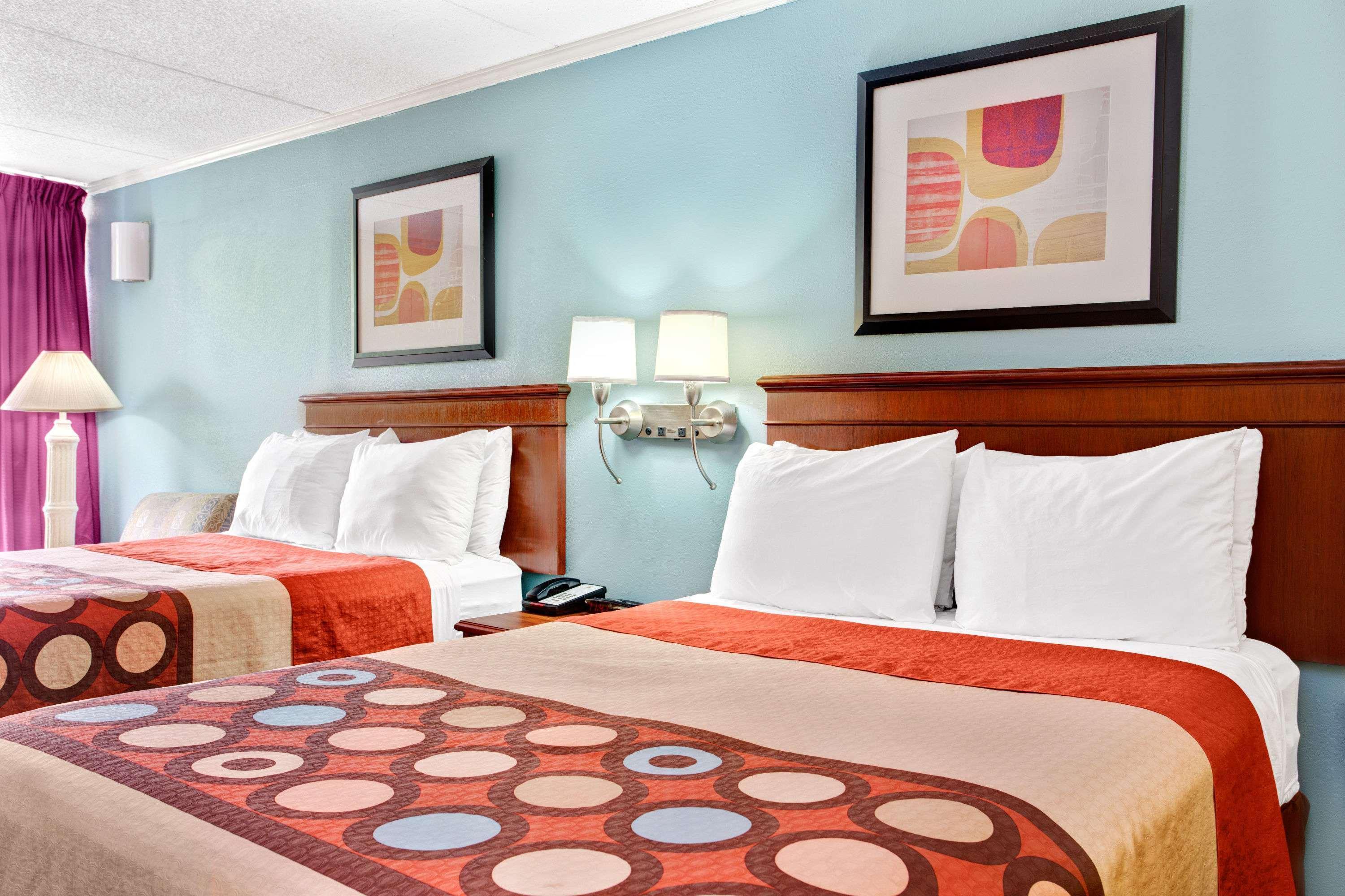 Super 8 Downtown Raleigh Motel Eksteriør bilde