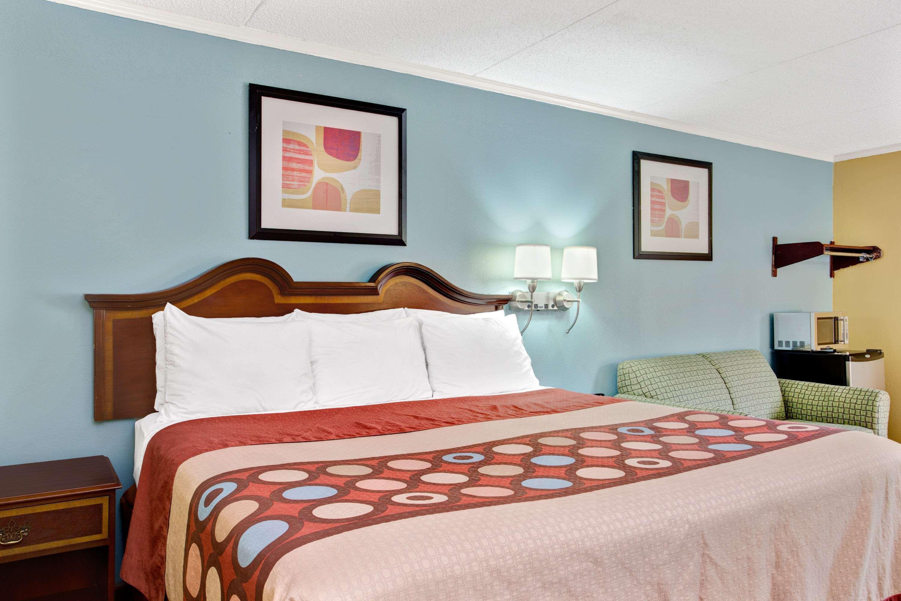 Super 8 Downtown Raleigh Motel Eksteriør bilde
